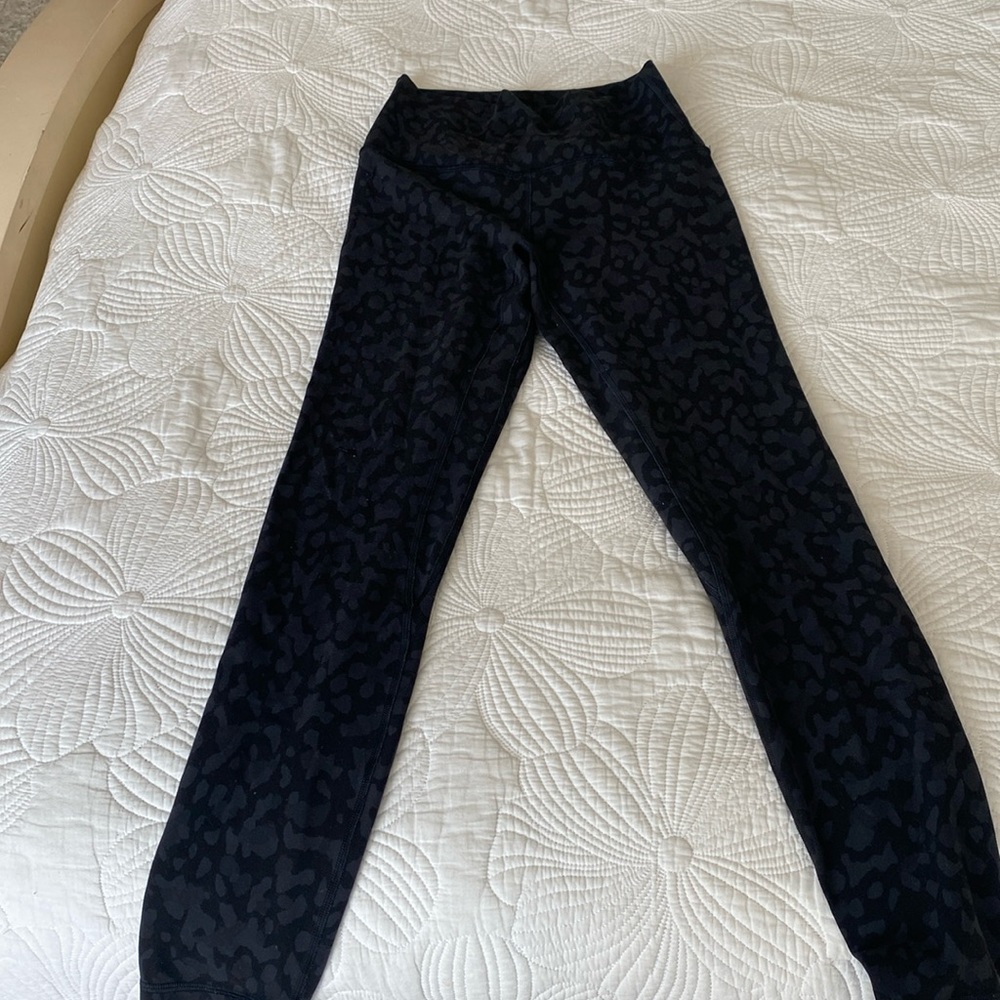 Lululemon align 25 inch leggings- black and gray leopard print. Size 4
